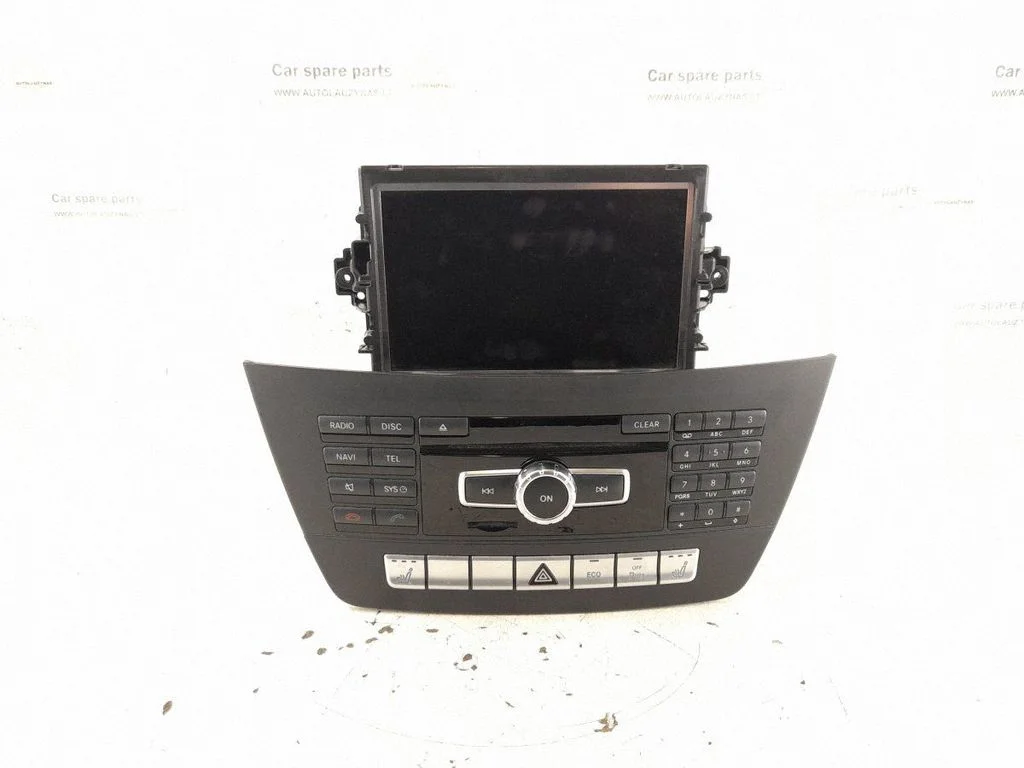 Radio/CD/DVD/GPS head unit