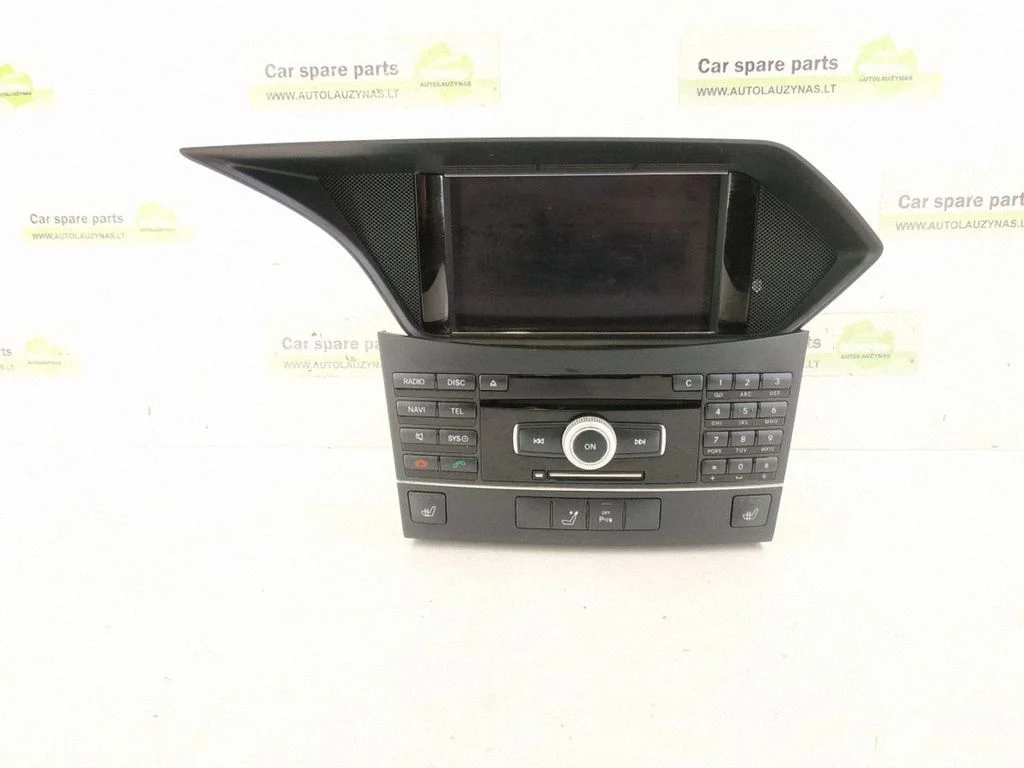 Radio, odtwarzacz CD/DVD, nawigacja