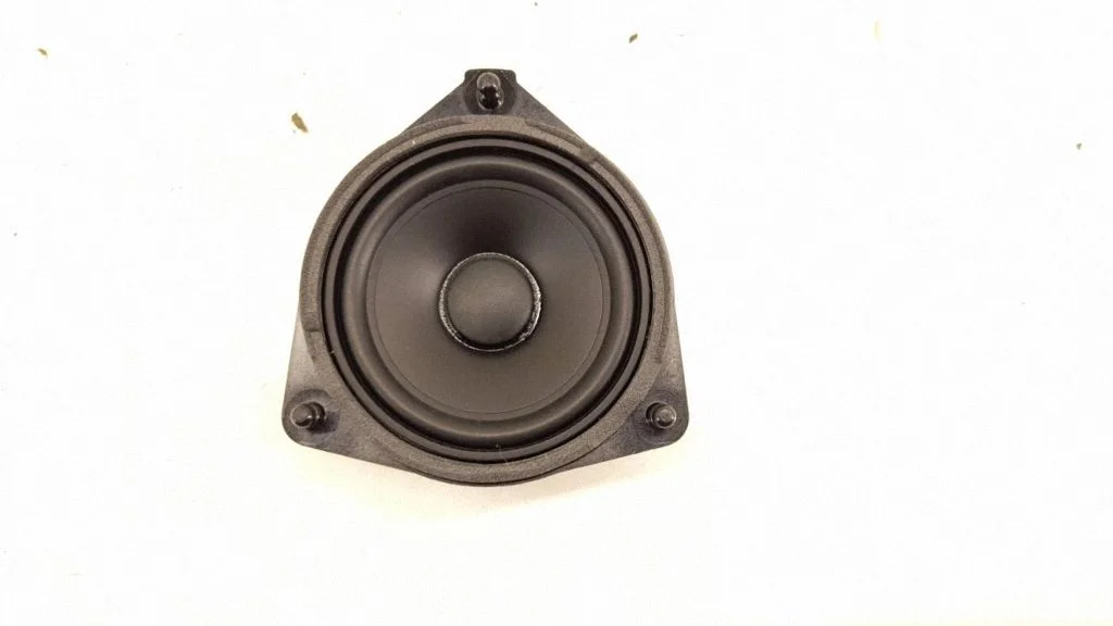 Front door speaker – front left