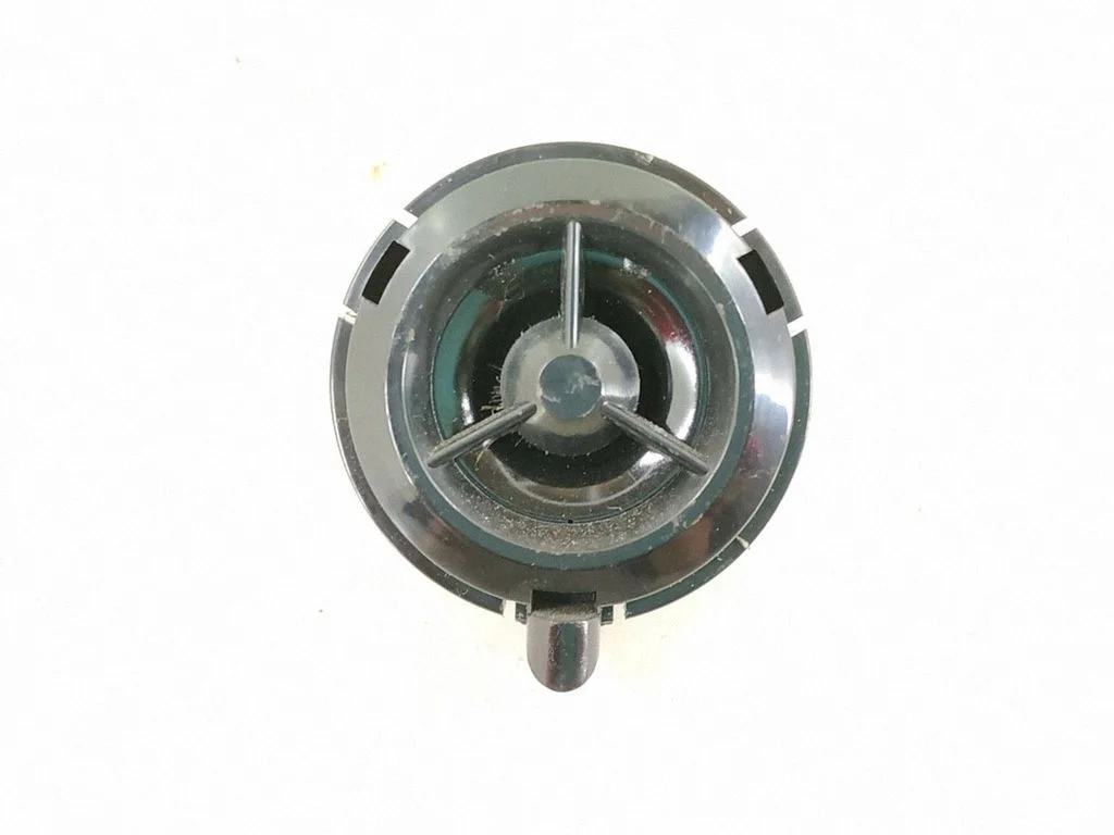 Front door speaker – front left