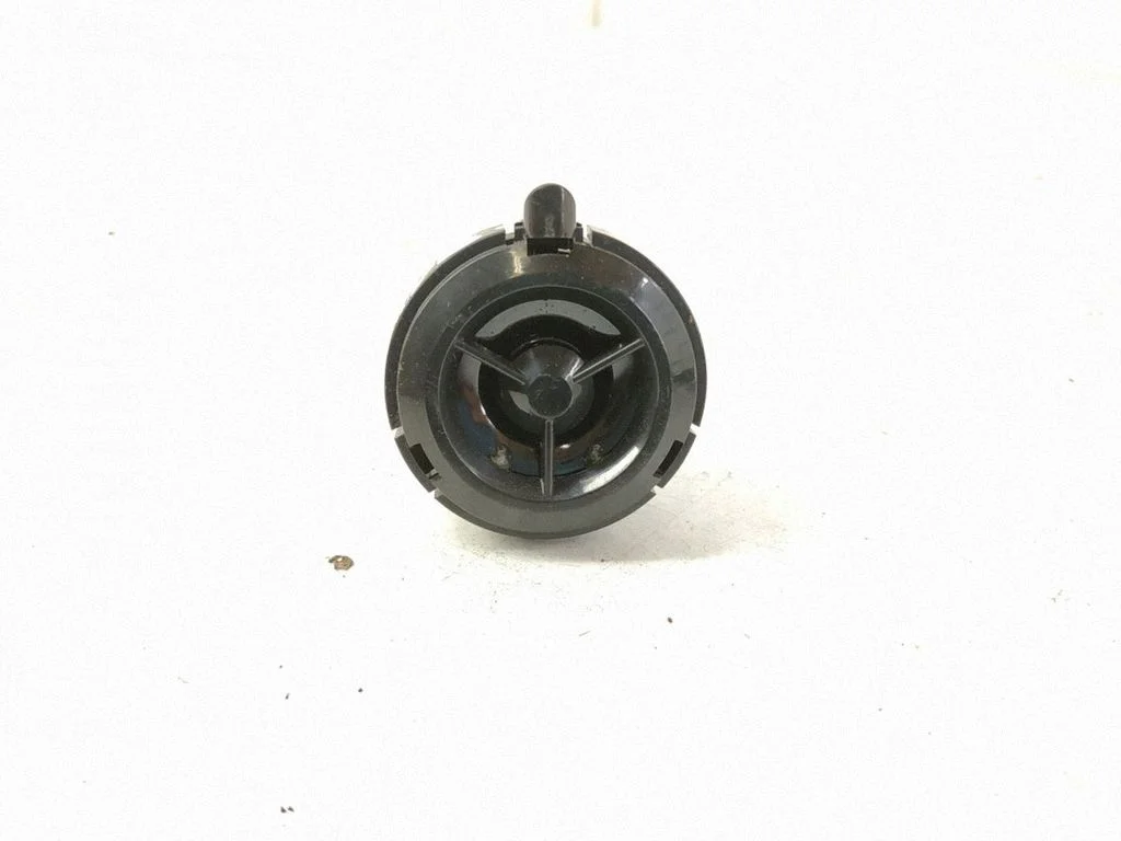 Front door speaker – front right