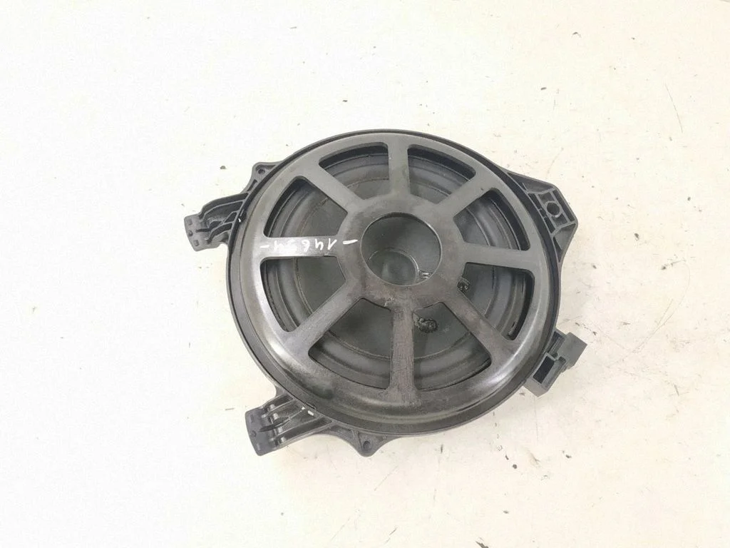 Front door speaker – Mercedes-Benz S-Class W222 (2013-)
