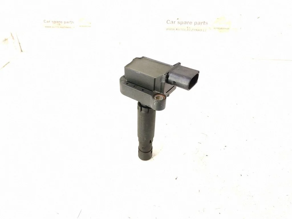 High voltage ignition coil