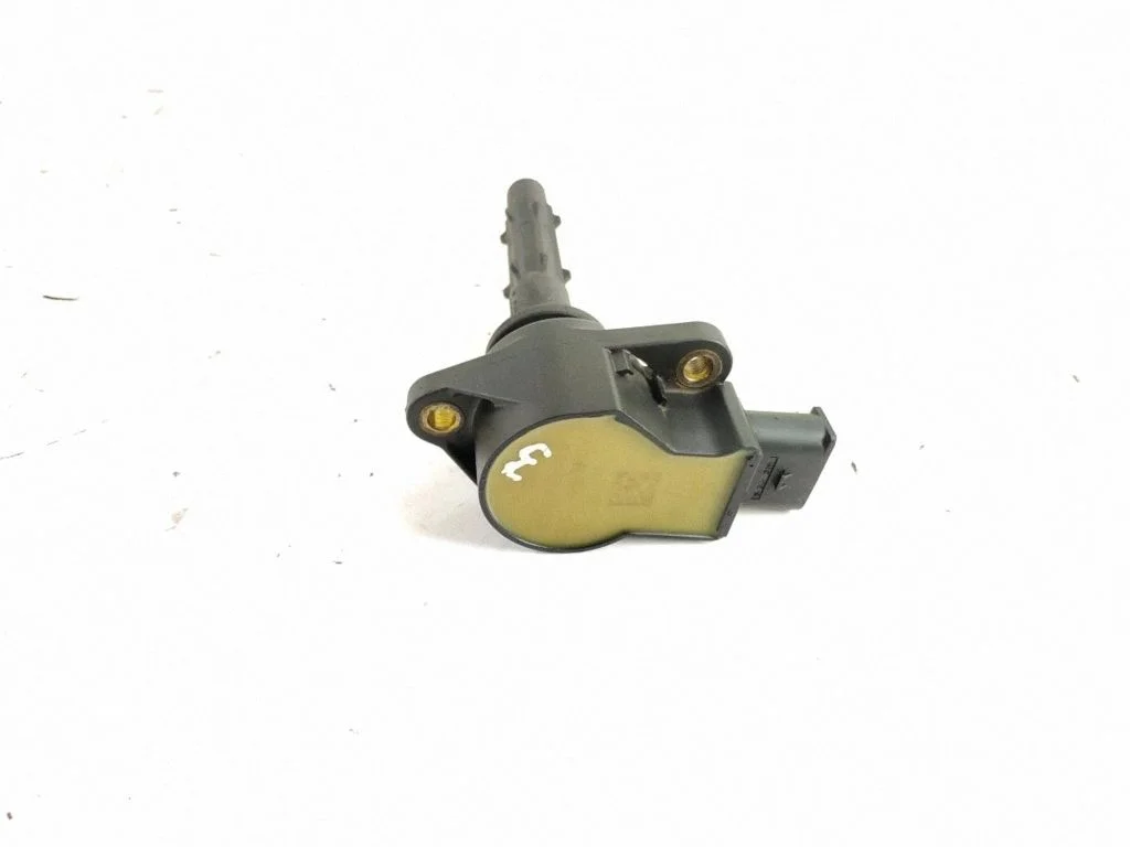High voltage ignition coil