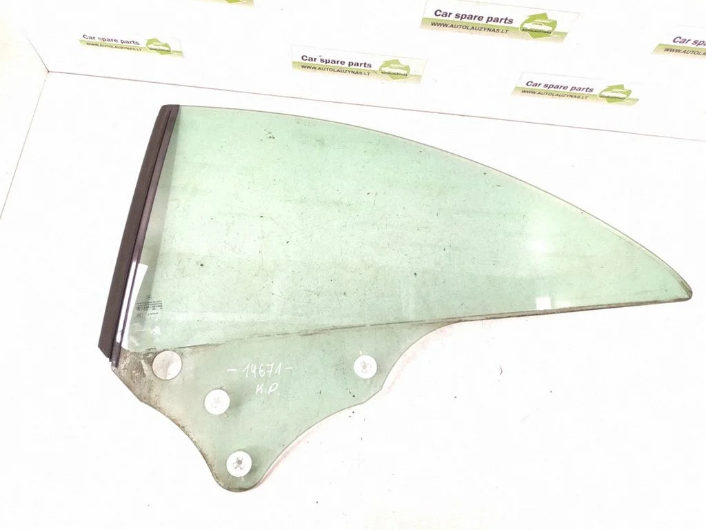Rear side window A2096700110