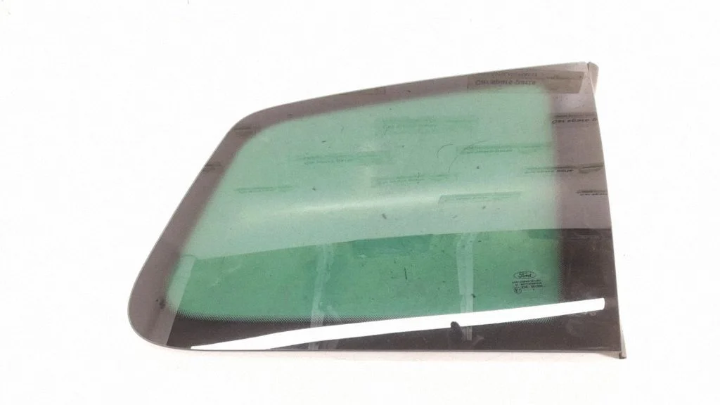 Rear side window – Ford Focus C-MAX (2003-2010)
