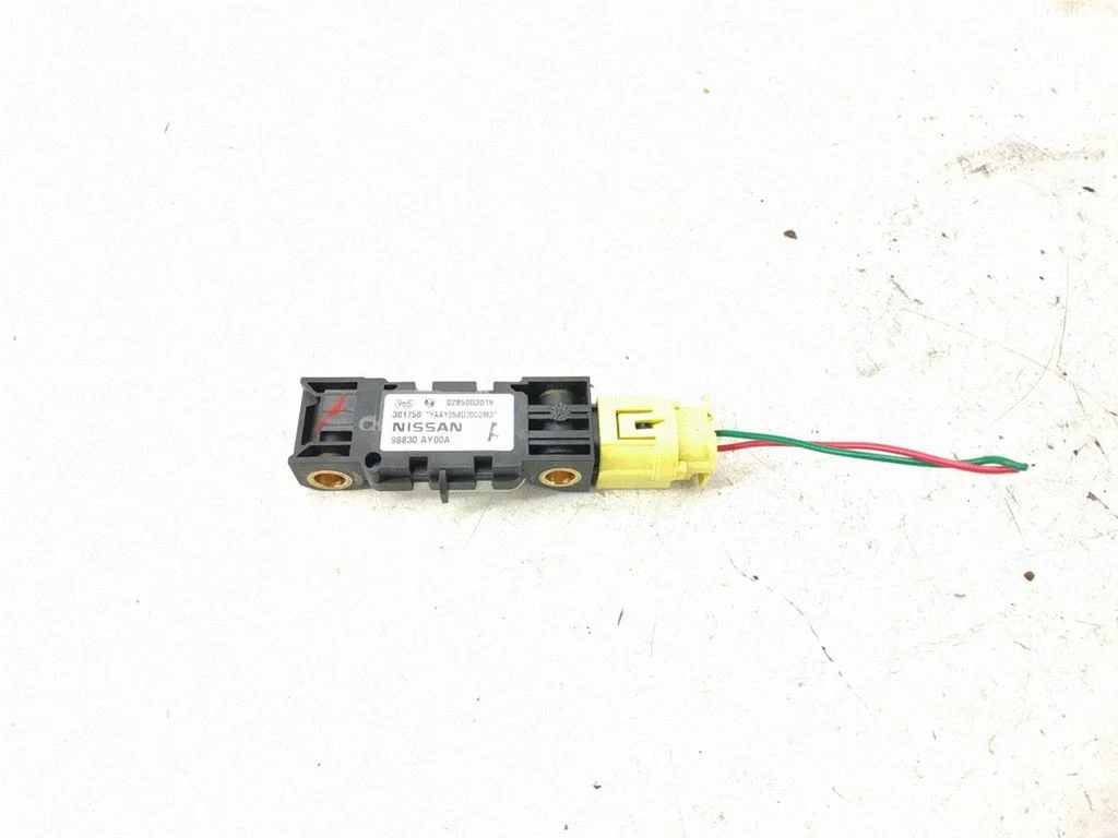 Airbag deployment crash/impact sensor – Nissan Primera (2002-2007)