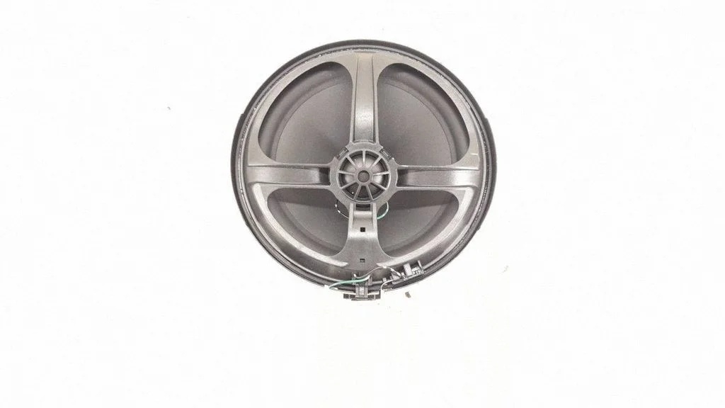 Rear door speaker – rear right