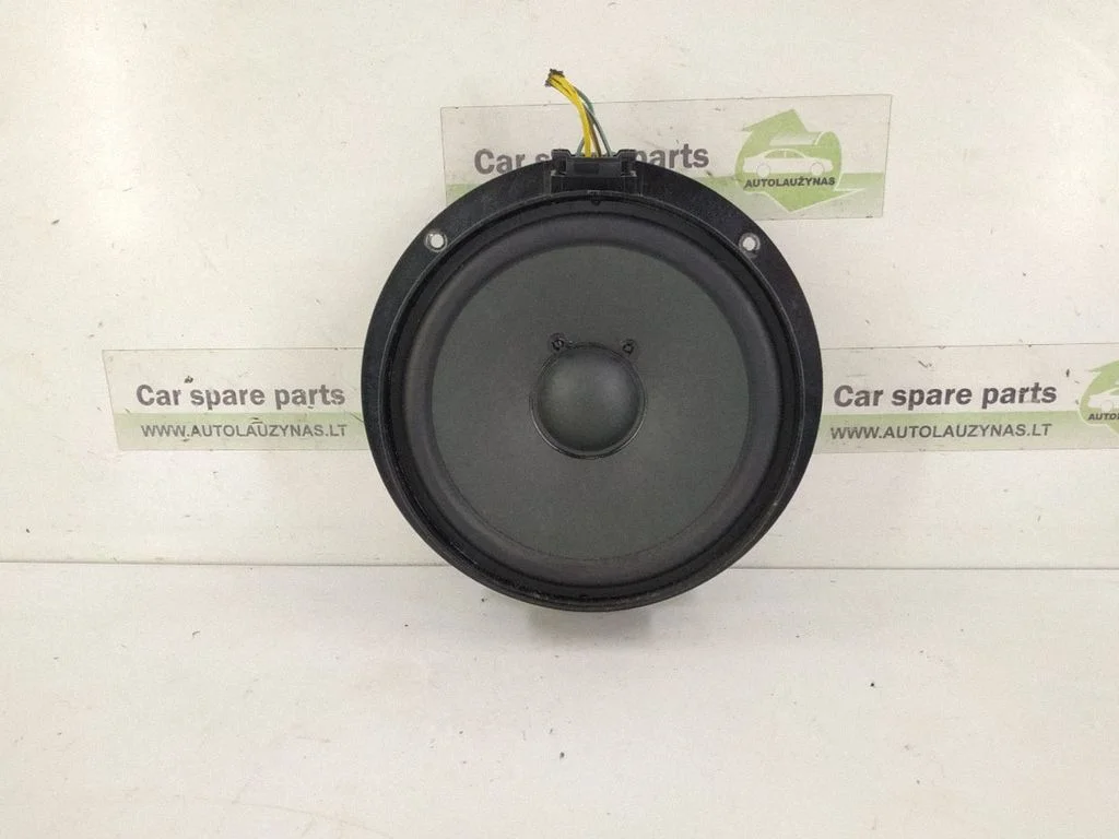 Rear door speaker – rear right