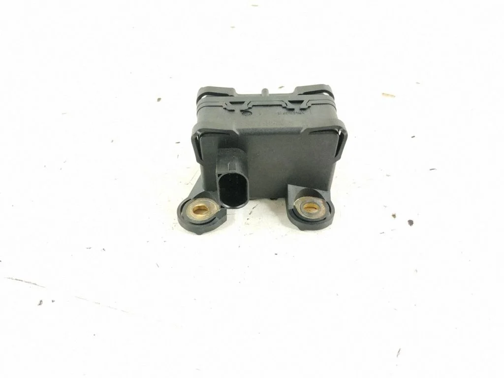 ESP acceleration yaw rate sensor