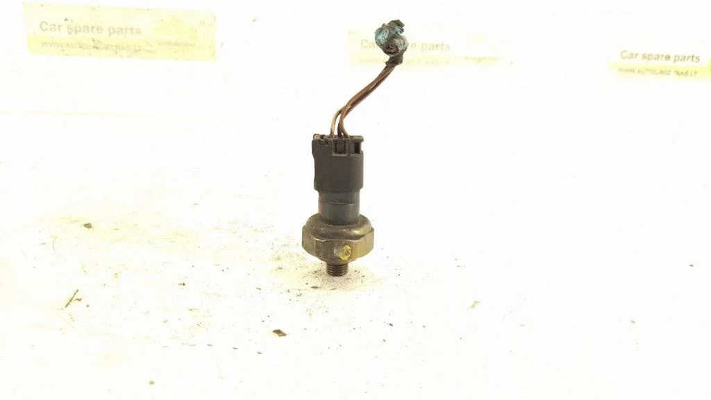 Air conditioning (A/C) pressure sensor