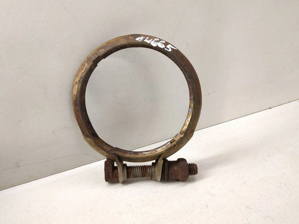 Muffler mount bracket/holder