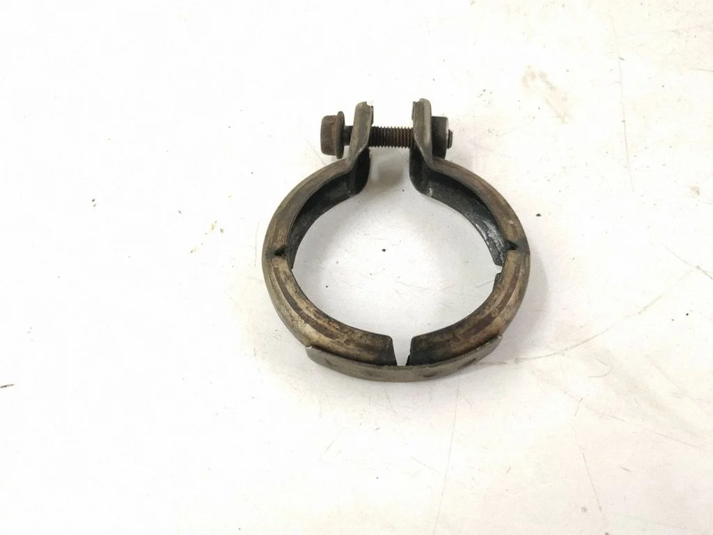 Muffler mount bracket/holder
