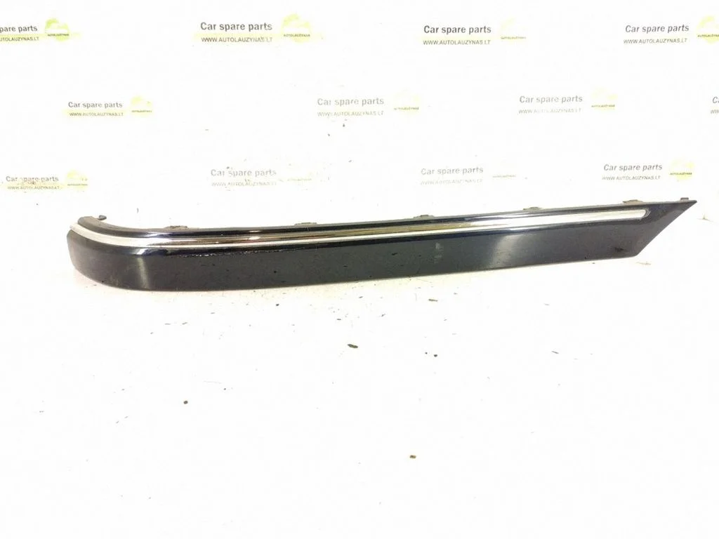 Rear bumper trim bar molding – Mercedes-Benz C-Class W203 (2000-2007)