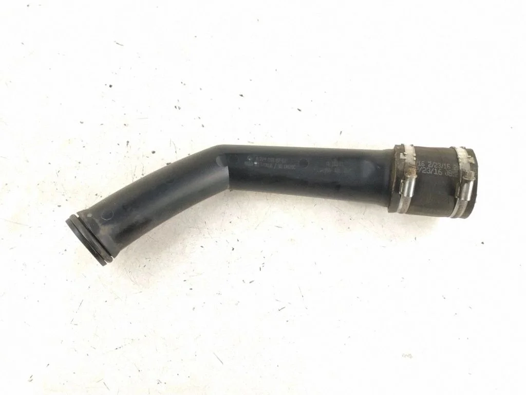 Sisselaske resonaator – Mercedes-Benz C-klass W205 (2014-2021)