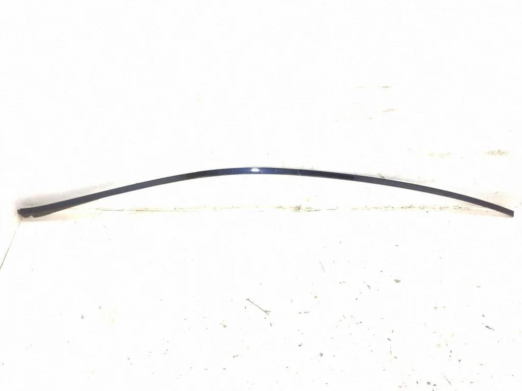 Roof trim bar molding cover – left