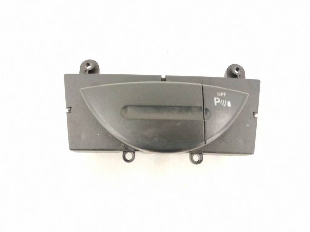 Parking (PDC) sensor switch – Mercedes-Benz E-Class W211 (2002-2009)