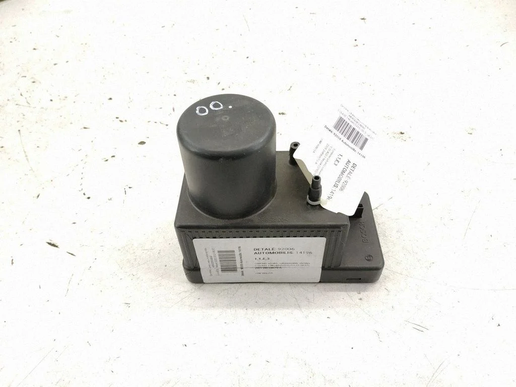 Kesklukustuse vaakumpump – Mercedes-Benz C-klass W203 (2000-2007)