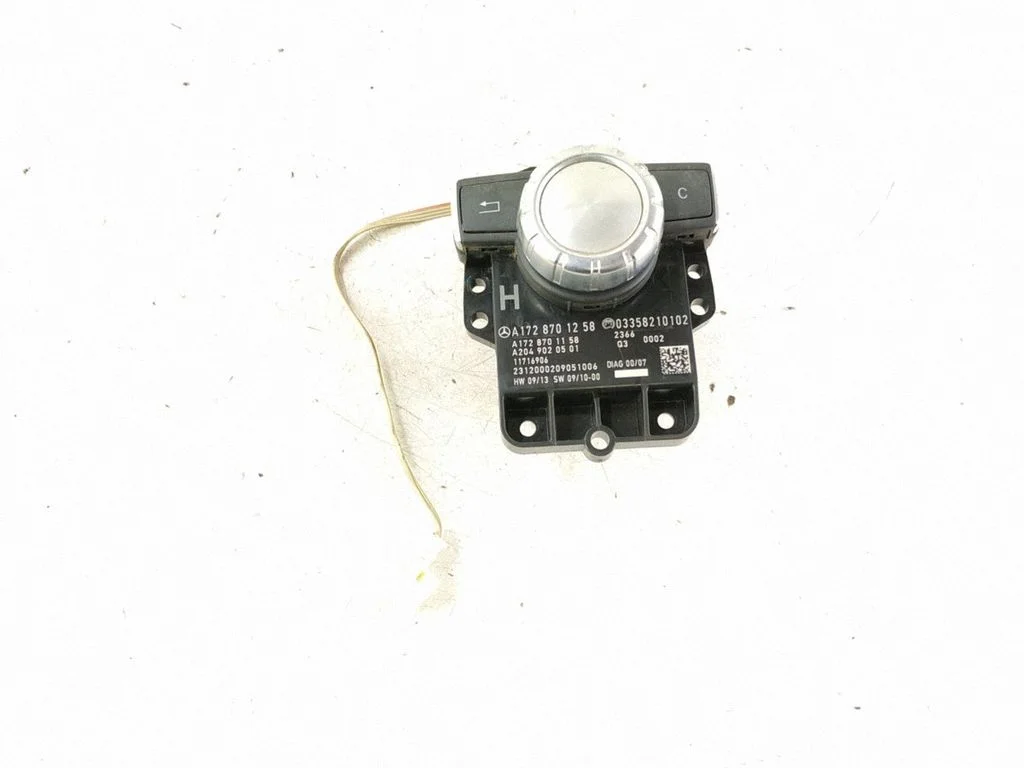 Head unit multimedia control 1728701258