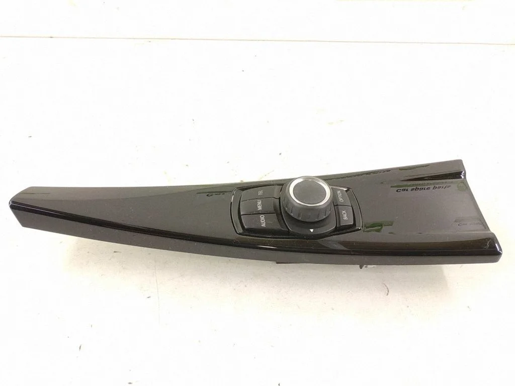 Head unit multimedia control – BMW 7 Series G11 G12 (2015-2022)