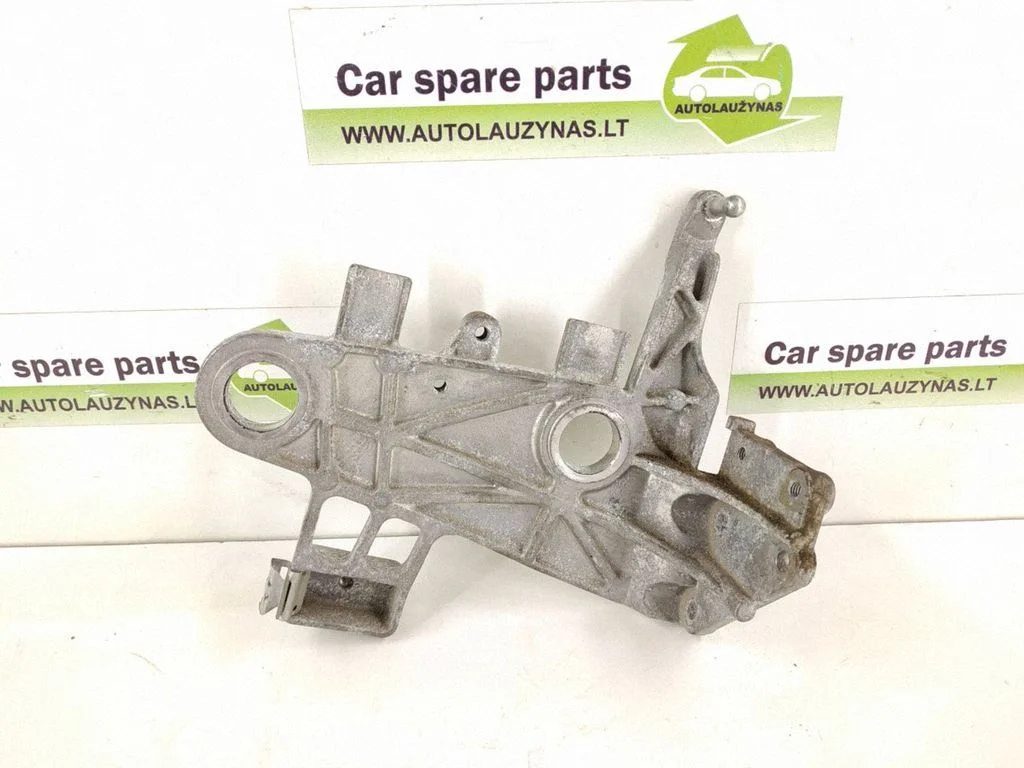 Air filter cleaner box bracket assembly – Mercedes-Benz E-Class W212 (2009-2016)