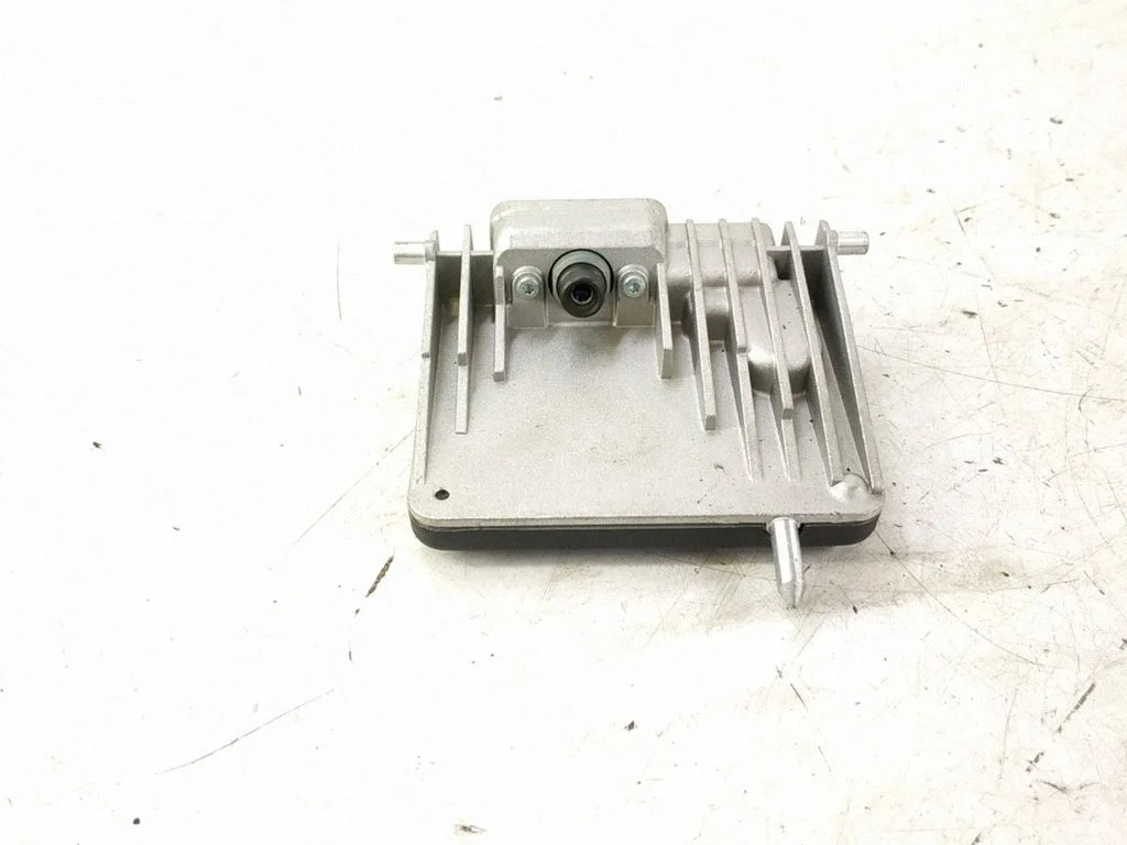 Windshield/windscreen camera