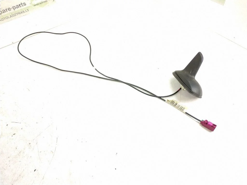 Radio antenna