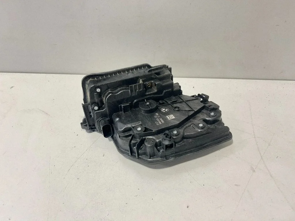 Coupe door lock (next to the handle) – BMW X5M G05 F95 (2019-)