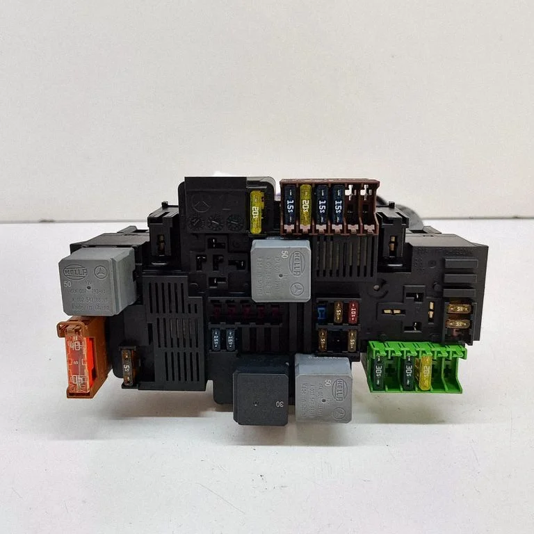 Drošinātāju bloks – Mercedes-Benz E klase W213 (2016-)