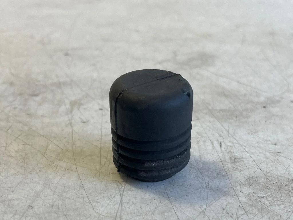 Kita variklio skyriaus detalė