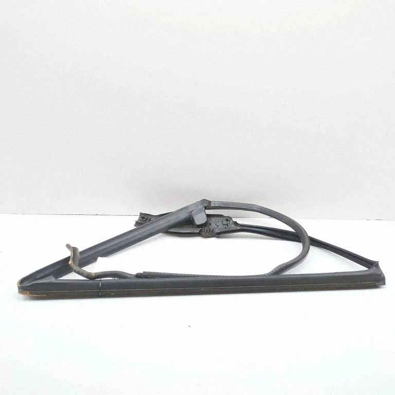 Rear door glass trim molding DK62250A21A