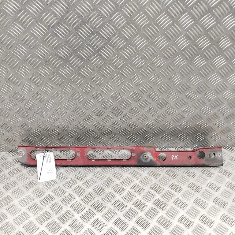 Wspornik błotnika CPLA16151AB