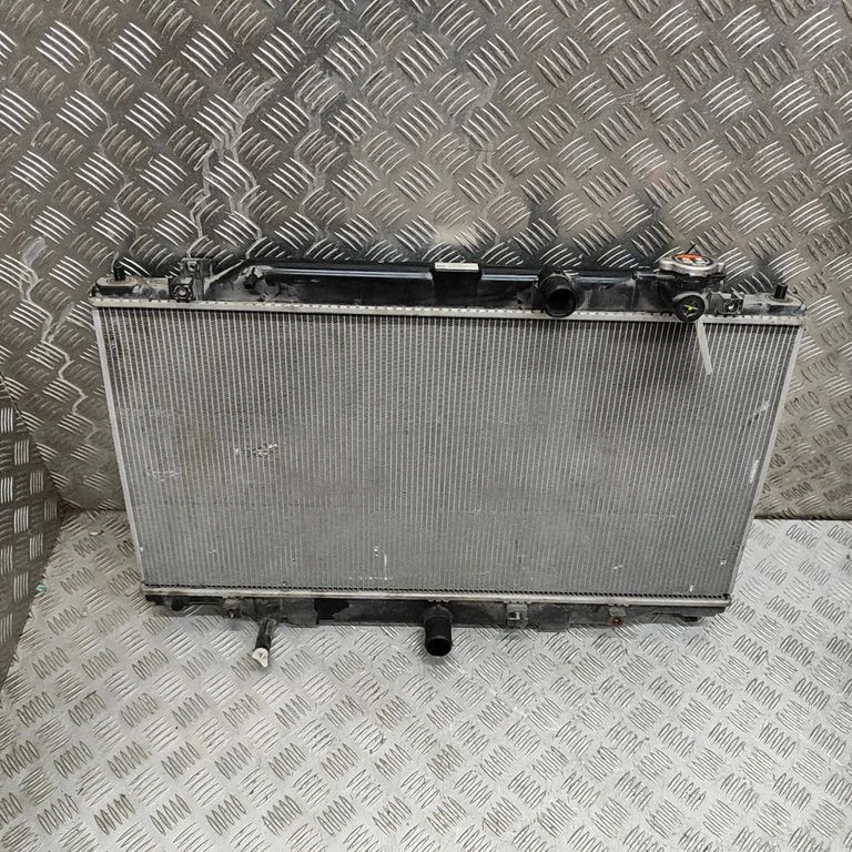Dzesēšanas šķidruma radiators 2230003834