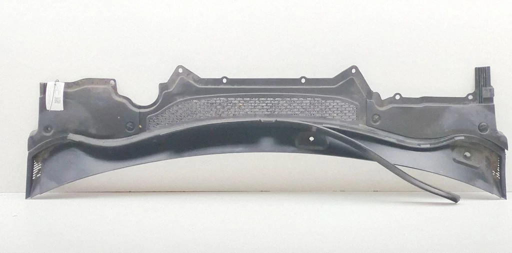 Wiper trim CPLA02222A