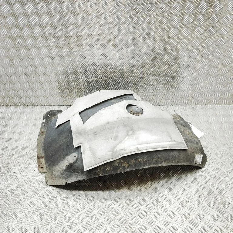Front wheel arch liner splash guards CPLA16A578AK