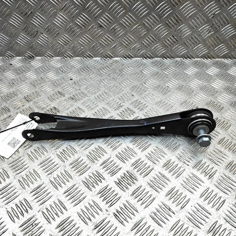 Wahacz tylny górny – BMW X5M G05 F95 (2019-)