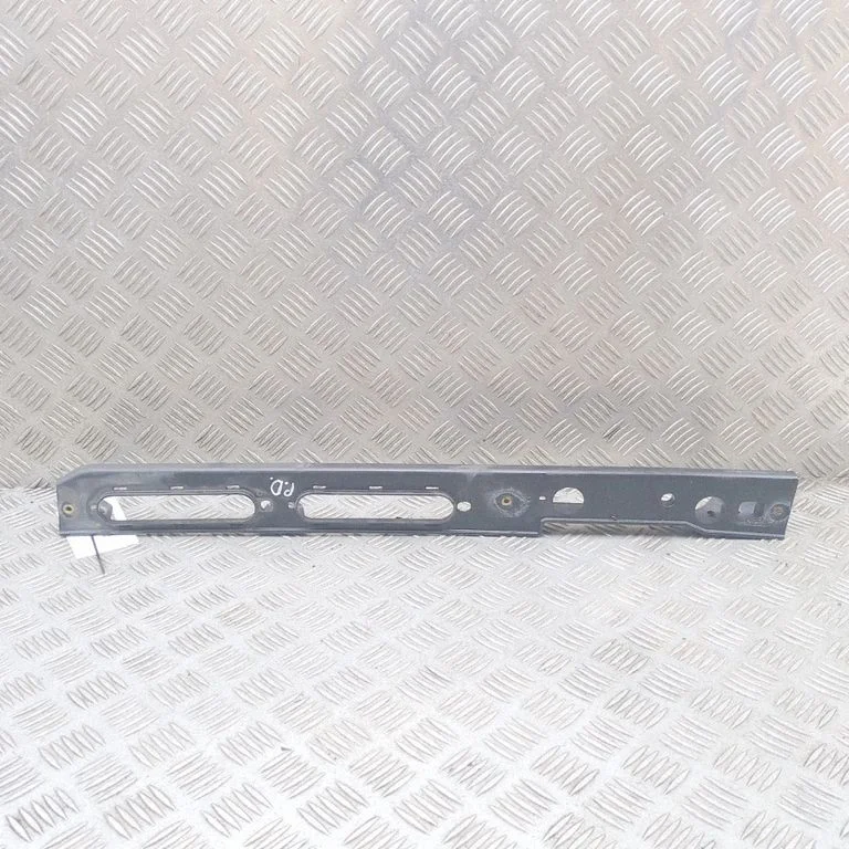 Fender mounting bracket – Land Rover Range Rover Sport L494 (2013-)