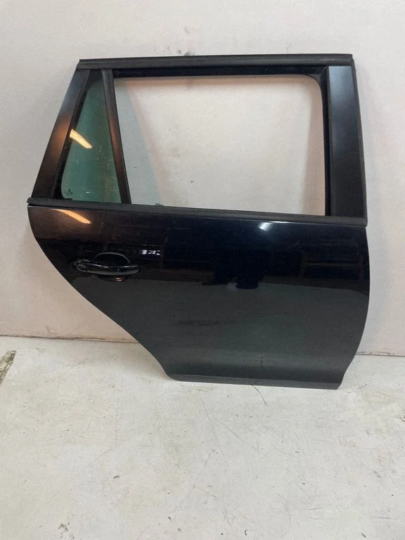 Rear door 1K9833312B