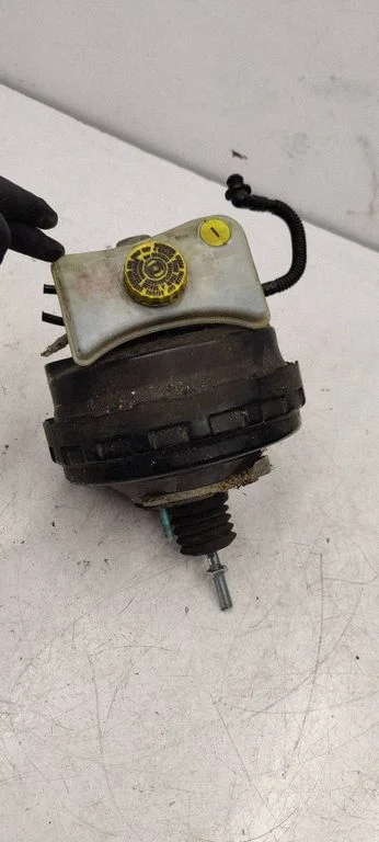 Brake booster 8E0612105AB