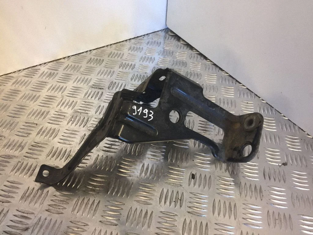 ABS pump bracket – Audi A6 Allroad C6 (2006-2011)