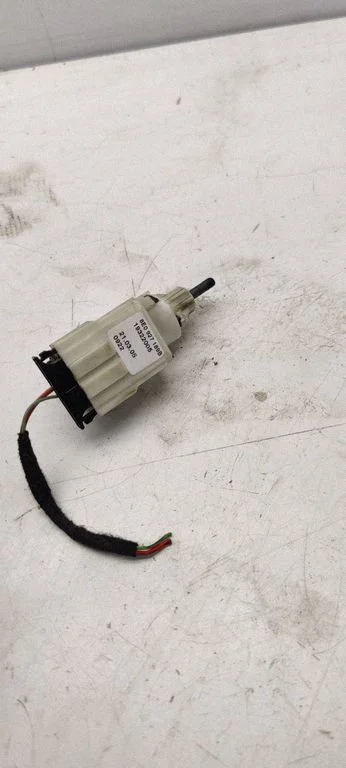 Brake pedal sensor switch – Audi A4 S4 B7 8E 8H (2005-2008)
