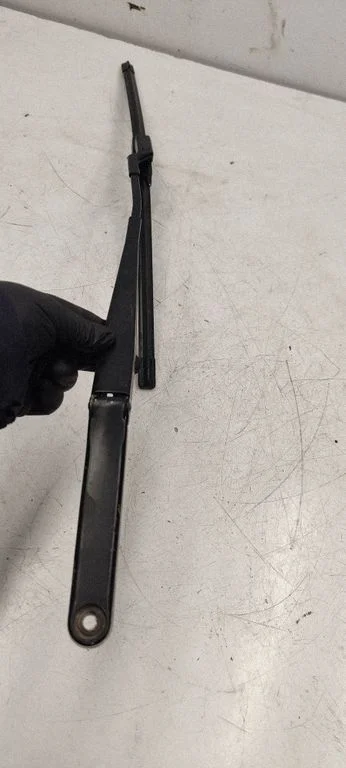 Front wiper blade arm 5G1955409B