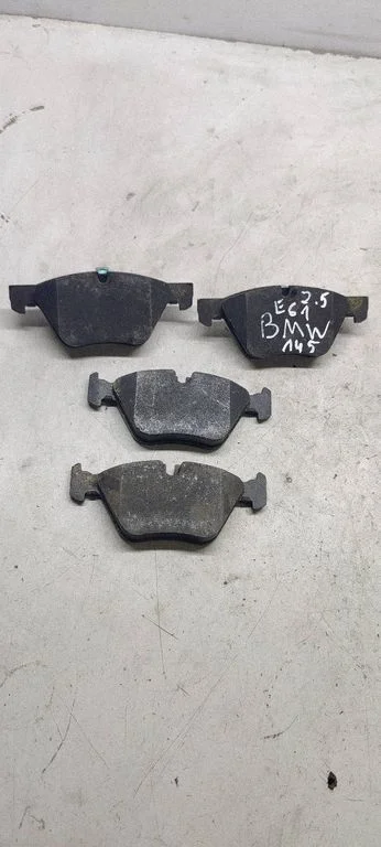 Brake pads (front) – BMW 5 Series E60 E61 (2004-2010)