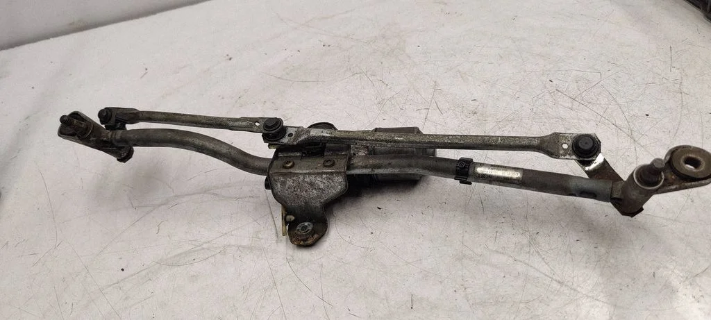 Front wiper linkage and motor 8E1955023B
