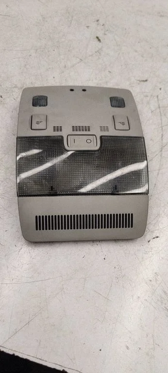 Front seat light 8E0947565