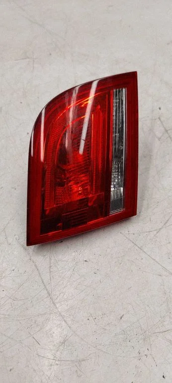 Tailgate rear/tail lights 8P4945093D