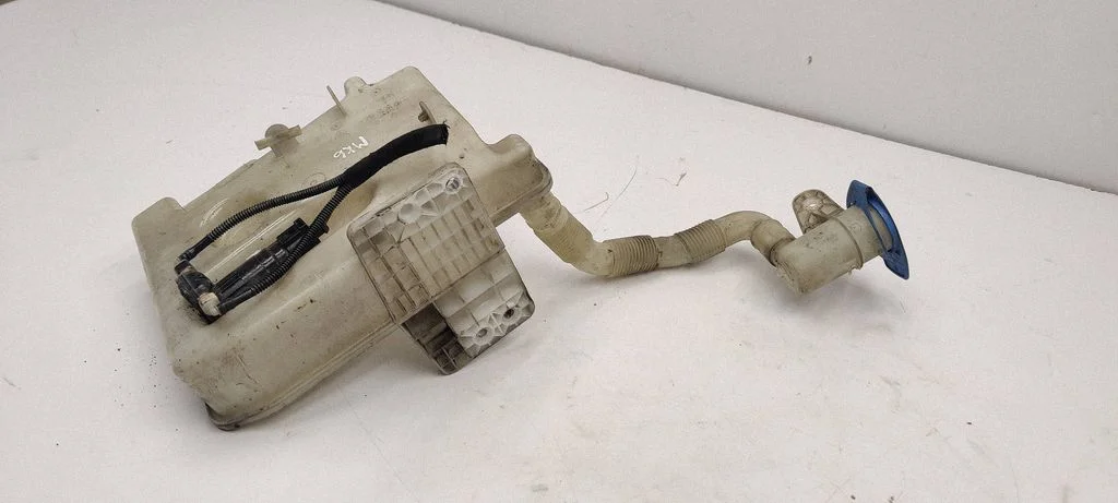 Windshield washer fluid reservoir/tank 1K0955453Q