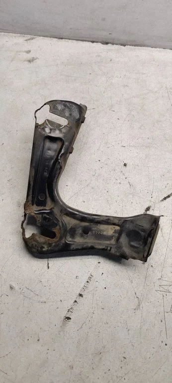 Headlight/headlamp mounting bracket 1z0805071
