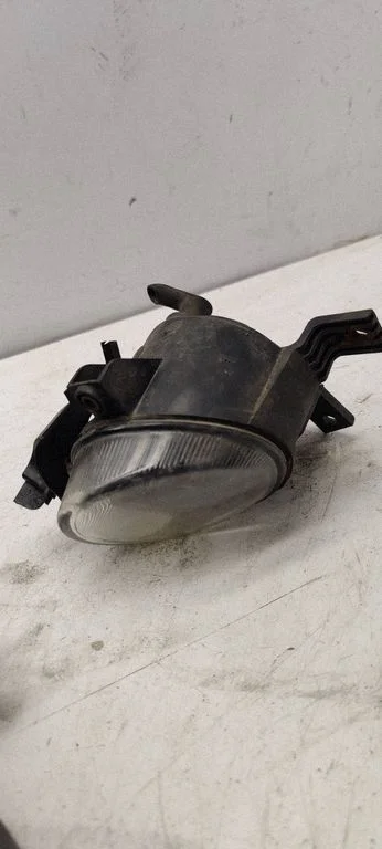 Front fog light 8E0941699C