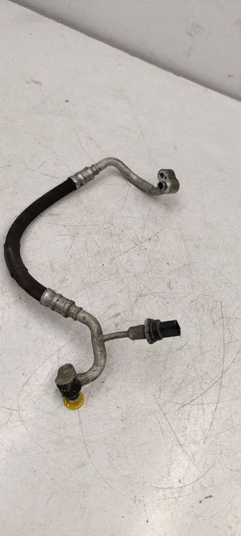 Air conditioning (A/C) pipe/hose 1K0820721B